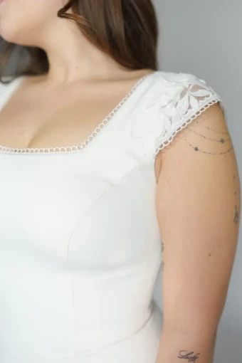 Zarah - one of a kind #2 Ivory thumbnail