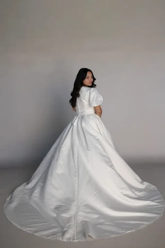 Kamilah #1 Ivory thumbnail