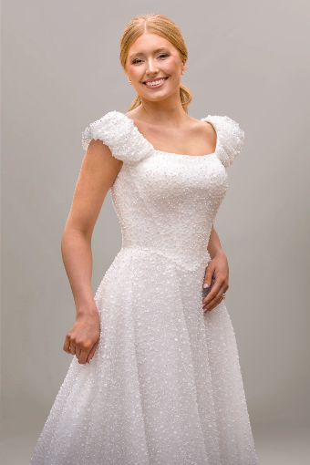 Kinley #3 Ivory thumbnail