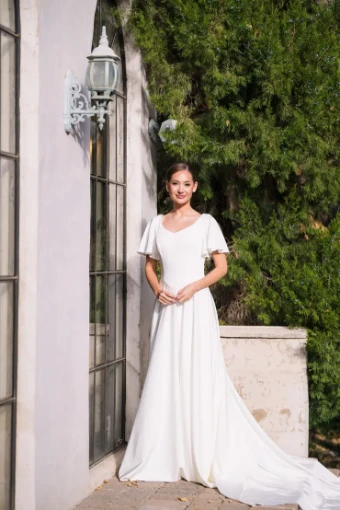 Raelynn #0 default Ivory thumbnail