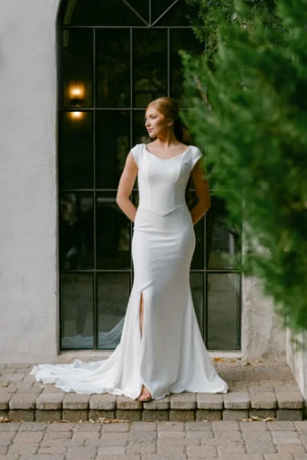 Kellis #0 default Ivory thumbnail