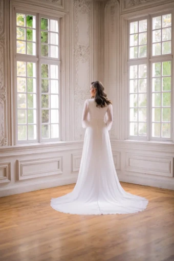 Leila #1 Ivory thumbnail