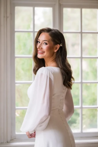 Leila #2 Ivory thumbnail