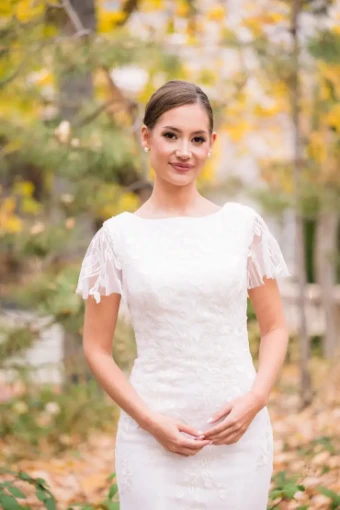 Aviva #2 Ivory thumbnail