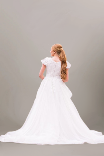 Zayda - Loan Sample #2 Ivory thumbnail