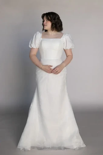 Odette #9 Ivory thumbnail
