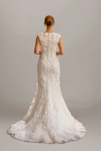 Danae #4 Ivory thumbnail