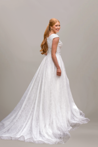 Laryn - Loan Sample #2 Ivory thumbnail