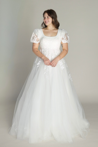 Iliana  - one of a kind #0 default Ivory thumbnail