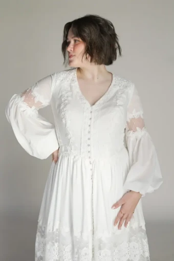 Kiyah #2 Ivory thumbnail