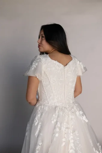 Lilo #2 Sand/Ivory thumbnail