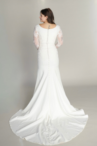 Colbie - one of a kind #1 Ivory thumbnail