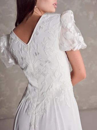 Trinity #4 Ivory thumbnail