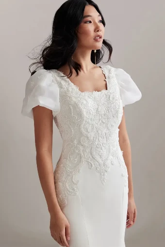 Annette #7 All Ivory (Ivory Illusion) thumbnail
