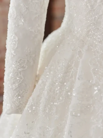 Beck #4 All Ivory (Ivory Illusion) thumbnail