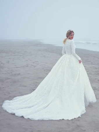Beck #5 All Ivory (Ivory Illusion) thumbnail