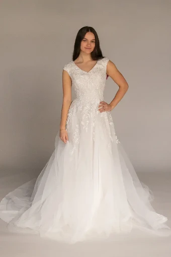 Jackie - one of a Kind #0 default Almond/Ivory thumbnail