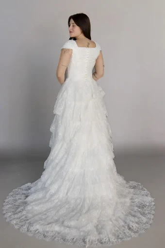 June #17 Ivory thumbnail