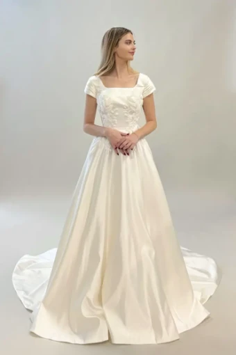 Kara #2 Ivory thumbnail