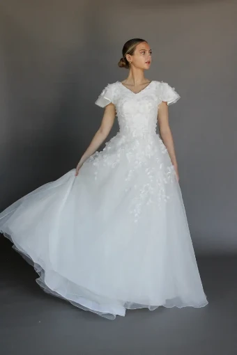 Aster #3 Champagne/Nude/Ivory thumbnail
