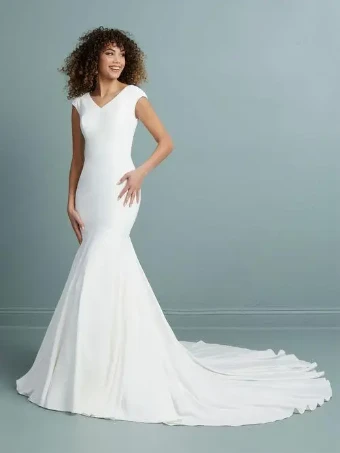 Averie #0 default Ivory thumbnail