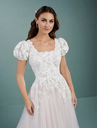 Emmaline #8 Ivory/Ivory thumbnail