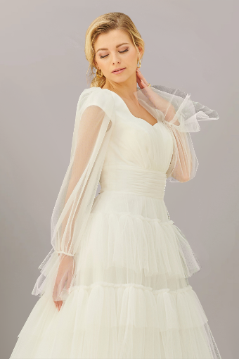 Malia #10 Ivory thumbnail