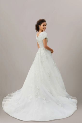 Vienna #4 Ivory thumbnail